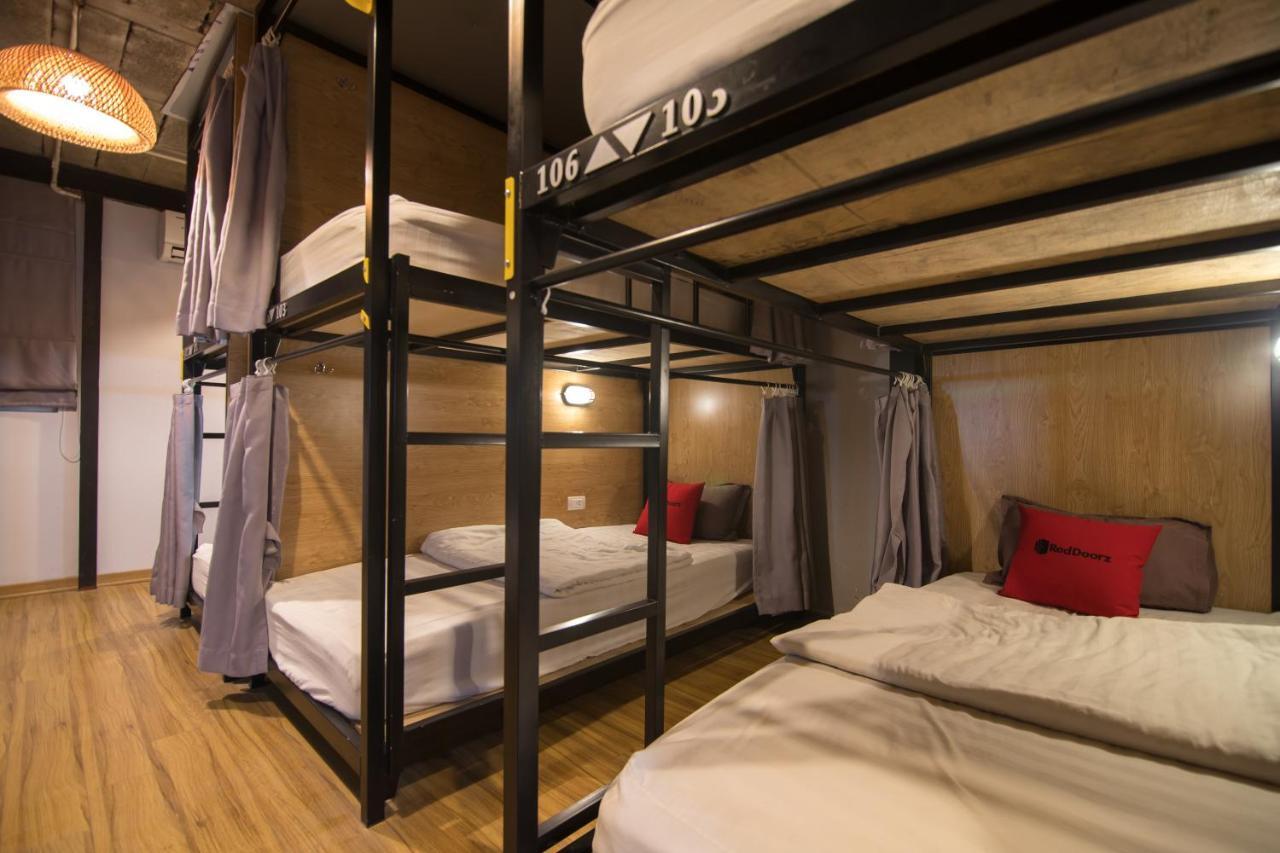 Reddoorz Hostel Near St. Joseph'S Cathedral Hanoi Kültér fotó