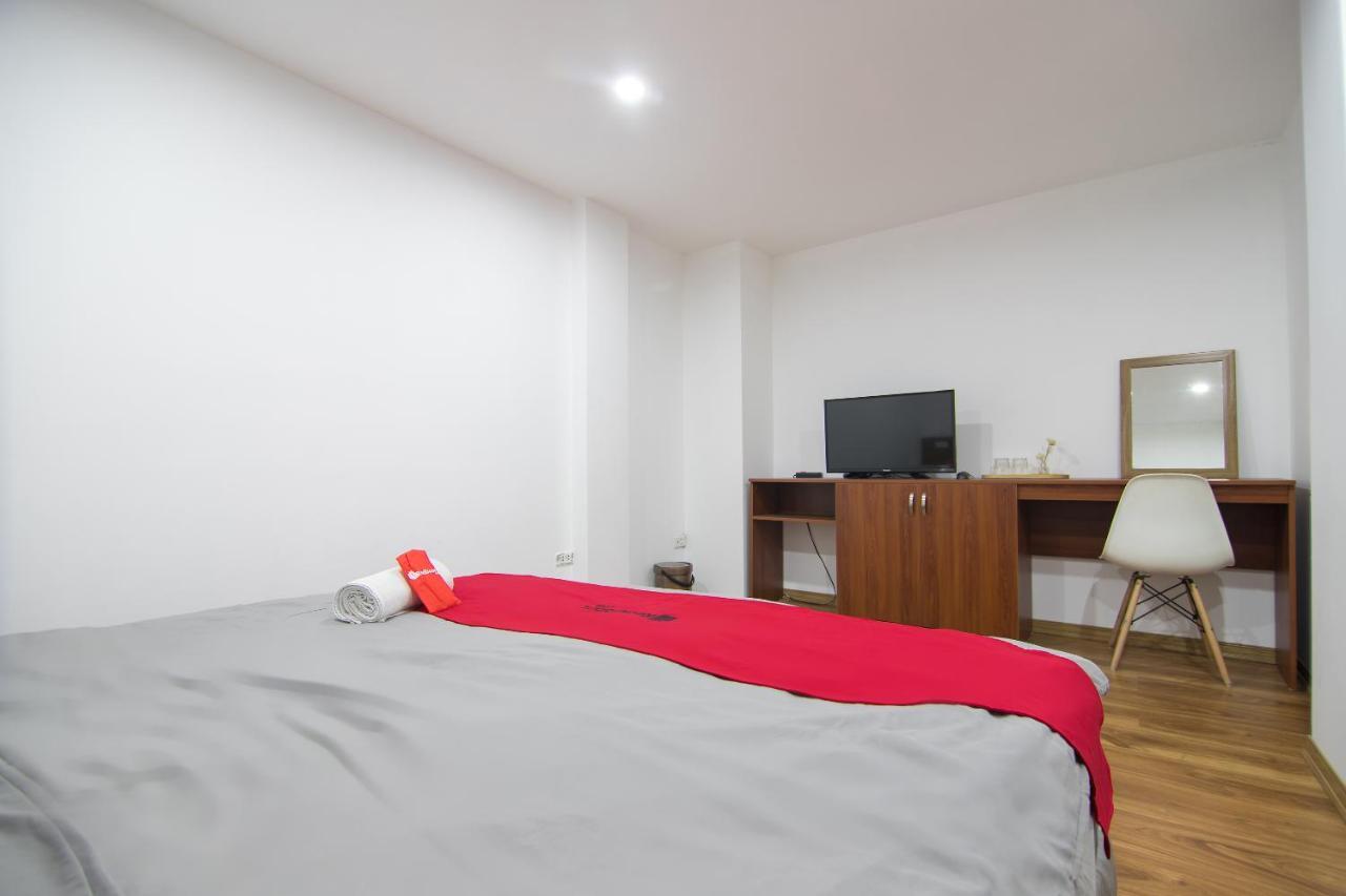 Reddoorz Hostel Near St. Joseph'S Cathedral Hanoi Kültér fotó